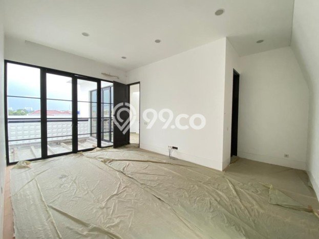 Dijual Rumah Mewah Elegan Dengan View Eksklusif di Pondok Pinang, Jakarta Selatan Dijual Rumah Mewah Elegan Dengan View Eksklusif di Pondok Pinang, Jakarta Selatan