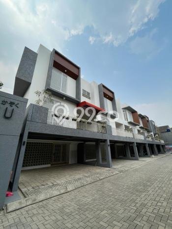 For Sale Rumah 3 Kamar Lokasi Strategis Bagus dan Strategis di Cinere For Sale Rumah 3 Kamar Lokasi Strategis Bagus dan Strategis di Cinere