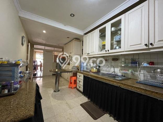 Ready to Use! Premium House LT 200m2 Desain Modern di Cinere Ready to Use! Premium House LT 200m2 Desain Modern di Cinere