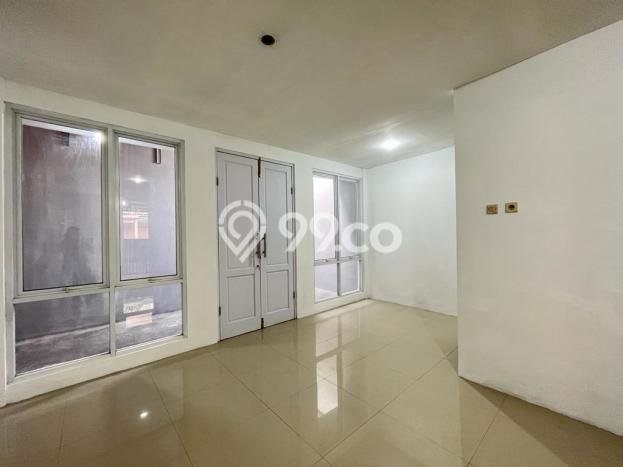 For Sale Rumah 3 Kamar Lokasi Strategis Nyaman dan Strategis di Cinere For Sale Rumah 3 Kamar Lokasi Strategis Nyaman dan Strategis di Cinere