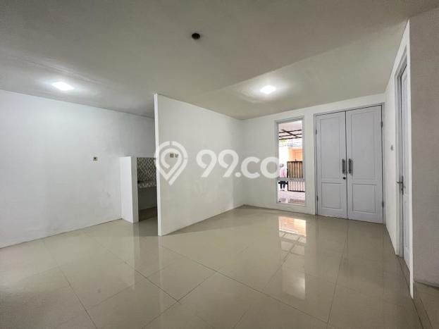 For Sale Rumah 3 Kamar Lokasi Strategis Nyaman dan Strategis di Cinere For Sale Rumah 3 Kamar Lokasi Strategis Nyaman dan Strategis di Cinere