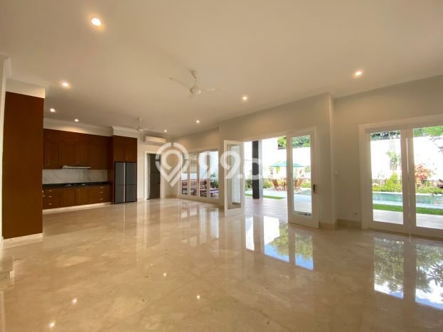 For Sale! Premium House LT 550m2 Desain Modern di Lebak Bulus For Sale! Premium House LT 550m2 Desain Modern di Lebak Bulus