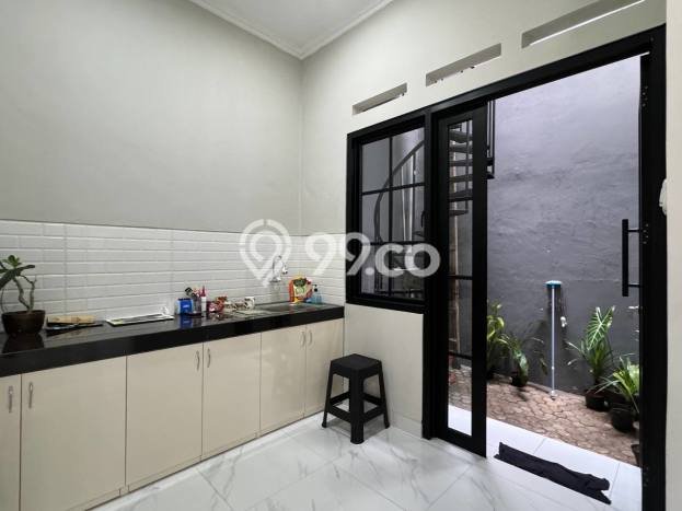 Dijual Rumah Strategis Bagus Punya 3 KT di Cinere Depok SHM Dijual Rumah Strategis Bagus Punya 3 KT di Cinere Depok SHM