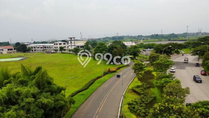Tanah di Lippo Cikarang, Cikarang Luas 4000m2 Dijual Segera Tanah di Lippo Cikarang, Cikarang Luas 4000m2 Dijual Segera