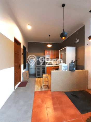 Kost Dijual di Cibubur dengan 17 KT dan Luas 530m2 Kost Dijual di Cibubur dengan 17 KT dan Luas 530m2