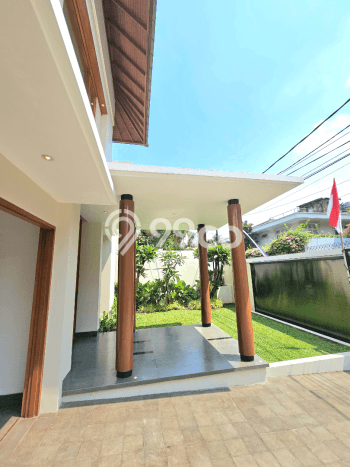 Rumah 5 KT 4 KM Fully Furnished di Lokasi Prestisius , Jakarta Selatan Rumah 5 KT 4 KM Fully Furnished di Lokasi Prestisius , Jakarta Selatan