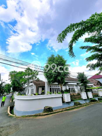 Jual Rumah Luas Megah Dengan View Eksklusif di Cipinang, Jakarta Timur Jual Rumah Luas Megah Dengan View Eksklusif di Cipinang, Jakarta Timur