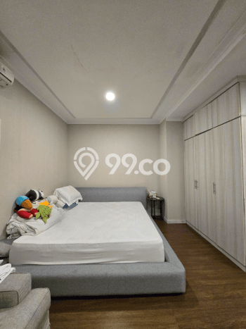 Rumah Elit Modern Tanpa Renovasi di Setiabudi Jakarta Selatan Rumah Elit Modern Tanpa Renovasi di Setiabudi Jakarta Selatan