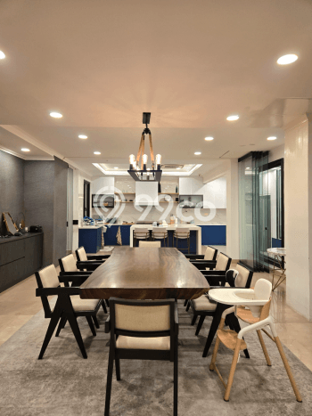 Rumah Elit Modern Tanpa Renovasi di Setiabudi Jakarta Selatan Rumah Elit Modern Tanpa Renovasi di Setiabudi Jakarta Selatan