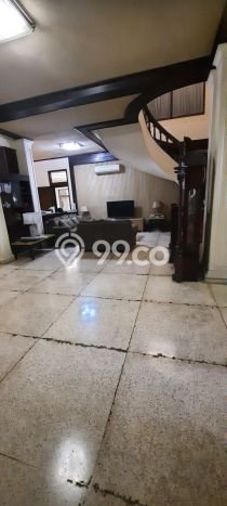 Rumah Luxury Modern Tanpa Renovasi di Fatmawati Jakarta Selatan Rumah Luxury Modern Tanpa Renovasi di Fatmawati Jakarta Selatan