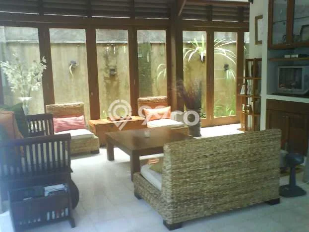 Disewakan Rumah Konsep Modern di Ubud Gianyar dengan 6 KT Disewakan Rumah Konsep Modern di Ubud Gianyar dengan 6 KT