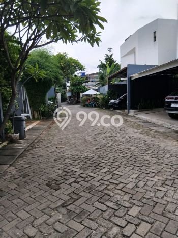 Rumah Elit Modern Siap Huni di Lebak Bulus Jakarta Selatan Rumah Elit Modern Siap Huni di Lebak Bulus Jakarta Selatan
