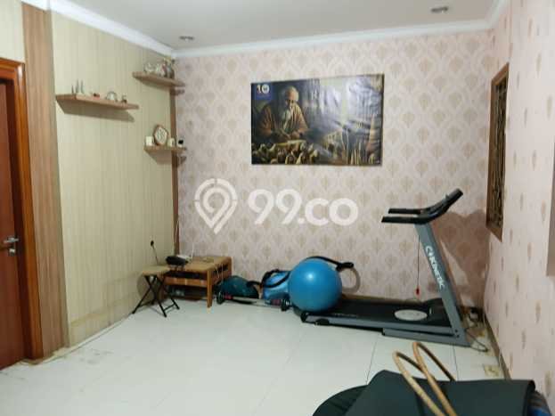 Rumah Mewah LB 128m2 Siap Pakai Desain Elegan di Gading Serpong The Spring, Tangerang Rumah Mewah LB 128m2 Siap Pakai Desain Elegan di Gading Serpong The Spring, Tangerang