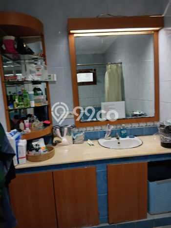 Rumah Mewah LB 128m2 Siap Pakai Desain Elegan di Gading Serpong The Spring, Tangerang Rumah Mewah LB 128m2 Siap Pakai Desain Elegan di Gading Serpong The Spring, Tangerang