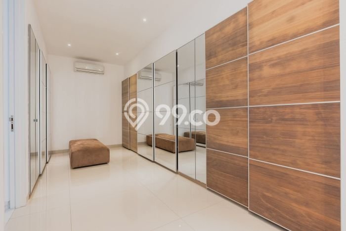 LOKASI STRATEGIS! Vila di Kuta Selatan, Luas 570m2m², Area Potensial LOKASI STRATEGIS! Vila di Kuta Selatan, Luas 570m2m², Area Potensial