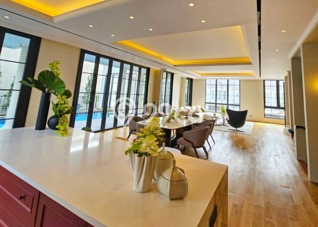 Dijual Rumah Mewah Exclusive di Kebayoran Baru, Jakarta Selatan Dijual Rumah Mewah Exclusive di Kebayoran Baru, Jakarta Selatan