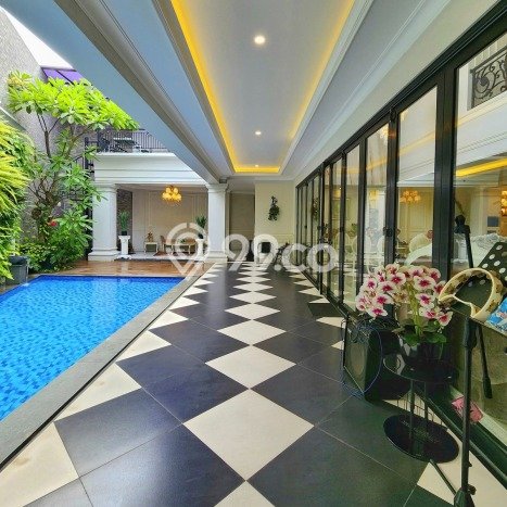 Rumah Mewah LB 900m2 Siap Pakai Desain Elegan di Pondok Indah, Jakarta Selatan Rumah Mewah LB 900m2 Siap Pakai Desain Elegan di Pondok Indah, Jakarta Selatan