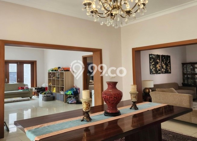 Dijual Rumah Luas Megah Dengan View Cantik di Lebak Bulus, Jakarta Selatan Dijual Rumah Luas Megah Dengan View Cantik di Lebak Bulus, Jakarta Selatan
