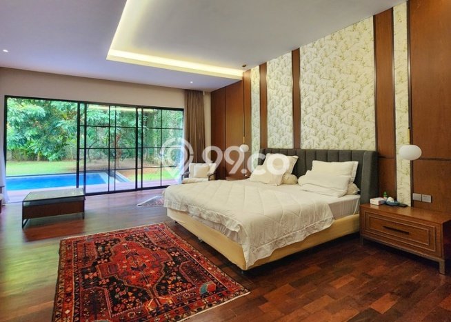 Siap Huni Hunian Elit 8 Kamar di Kebayoran Baru Dekat ke Mana Pun Siap Huni Hunian Elit 8 Kamar di Kebayoran Baru Dekat ke Mana Pun