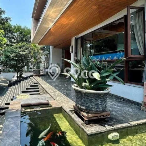 For Sale! Luxury House LT 816m2 Desain Modern di Pakubuwono For Sale! Luxury House LT 816m2 Desain Modern di Pakubuwono
