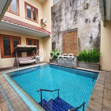 Rumah Mewah Siap Huni LT 562m2 di Kebayoran Baru, Jakarta Selatan Rumah Mewah Siap Huni LT 562m2 di Kebayoran Baru, Jakarta Selatan