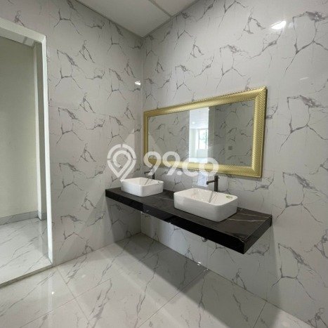 Kantor Dijual di Menteng Jakarta Pusat dengan Luas Bangunan 3000m2 Kantor Dijual di Menteng Jakarta Pusat dengan Luas Bangunan 3000m2