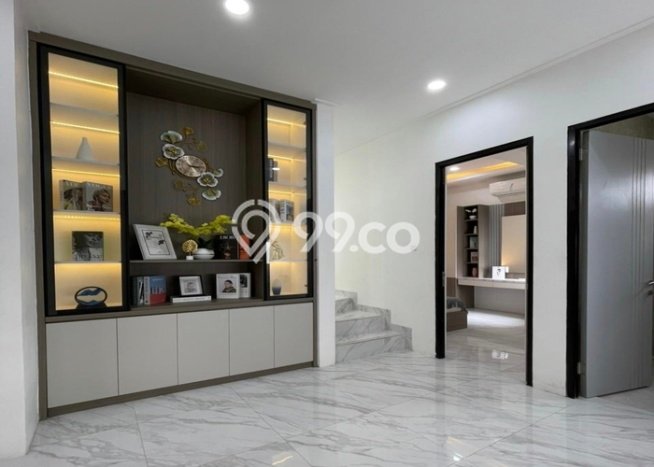 Ready to Use! Luxury House LT 84m2 Desain Elegan di Cireundeu Ready to Use! Luxury House LT 84m2 Desain Elegan di Cireundeu