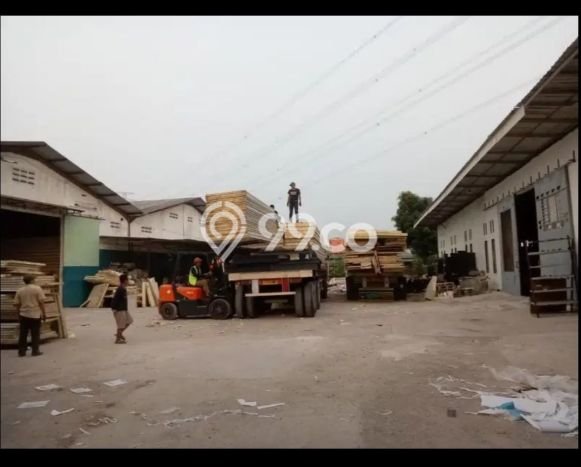 FOR SALE! Gudang di Bekasi Utara Bekasi, LT 2740m2, LB 2000m2 FOR SALE! Gudang di Bekasi Utara Bekasi, LT 2740m2, LB 2000m2