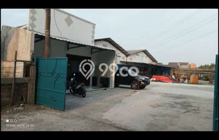 FOR SALE! Gudang di Bekasi Utara Bekasi, LT 2740m2, LB 2000m2 FOR SALE! Gudang di Bekasi Utara Bekasi, LT 2740m2, LB 2000m2