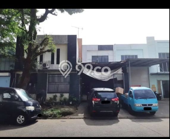 Unit Gudang Dijual di Serpong Tangerang Selatan 730m2 Unit Gudang Dijual di Serpong Tangerang Selatan 730m2