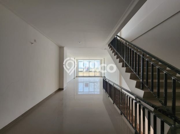 Ruko Bagus Dijual LB 202m2 Lokasi Strategis Tangerang Area Cocok untuk Bisnis Ruko Bagus Dijual LB 202m2 Lokasi Strategis Tangerang Area Cocok untuk Bisnis