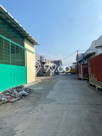 Gudang Kawasan Bisnis Kawasan Dadap, Luas 600m², Siap Usaha Gudang Kawasan Bisnis Kawasan Dadap, Luas 600m², Siap Usaha