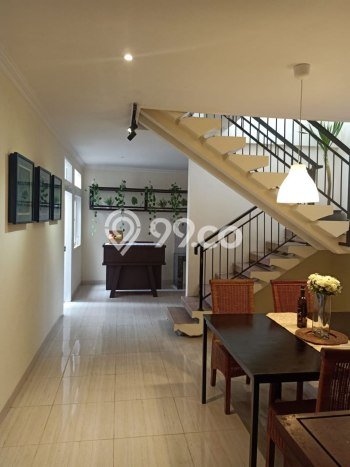 Dijual Rumah Luas Elegan Dengan View Eksklusif di Burangrang, Bandung Dijual Rumah Luas Elegan Dengan View Eksklusif di Burangrang, Bandung