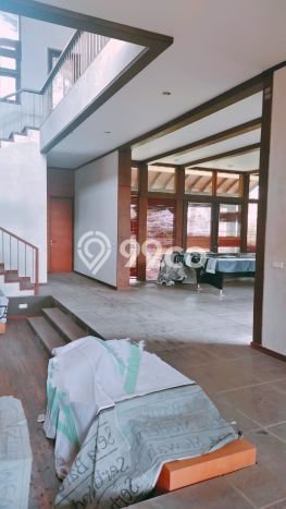 Rumah Luxury Modern Siap Huni di Parongpong Bandung Rumah Luxury Modern Siap Huni di Parongpong Bandung