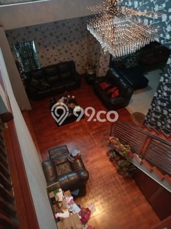 Siap Huni Rumah Mewah 6 Kamar di Cileunyi Dekat ke Mana Pun Siap Huni Rumah Mewah 6 Kamar di Cileunyi Dekat ke Mana Pun