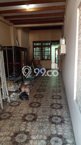 For Sale! Luxury House LT 270m2 Desain Elegan di Turangga For Sale! Luxury House LT 270m2 Desain Elegan di Turangga