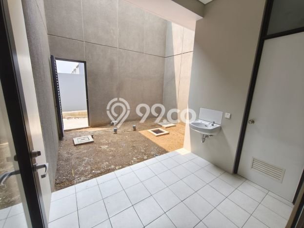 Ruko Disewa di Bandung dengan LB 139m2 Area Komersial Ramai Ruko Disewa di Bandung dengan LB 139m2 Area Komersial Ramai