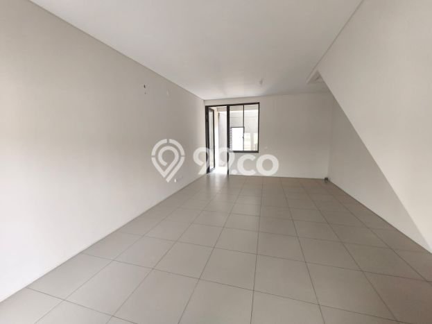 Ruko Disewa di Bandung dengan LB 139m2 Area Komersial Ramai Ruko Disewa di Bandung dengan LB 139m2 Area Komersial Ramai