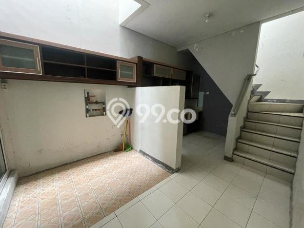 DIJUAL CEPAT! Rumah Kota Baru Parahyangan, Bandung, Luas 190m² Bangunan 119m² DIJUAL CEPAT! Rumah Kota Baru Parahyangan, Bandung, Luas 190m² Bangunan 119m²