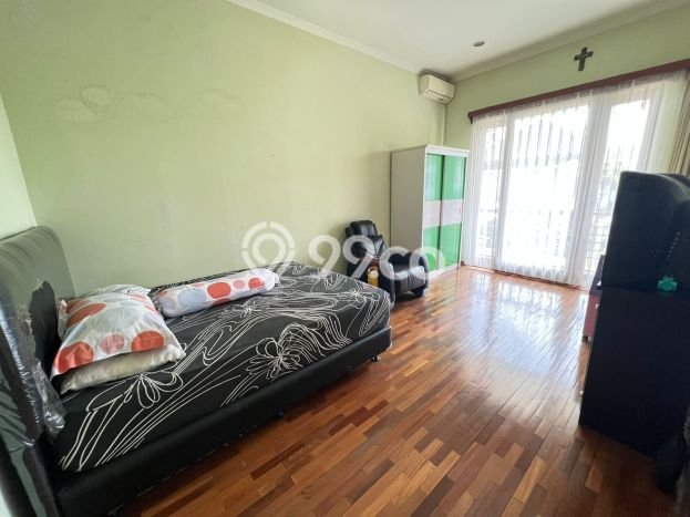 Siap Huni Rumah Mewah 5 Kamar di Kota Baru Parahyangan Dekat ke Mana Saja Siap Huni Rumah Mewah 5 Kamar di Kota Baru Parahyangan Dekat ke Mana Saja