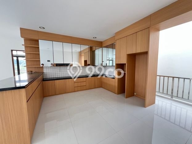 Rumah sewa siap pakai 5 Kamar Tidur di Kota Baru Parahyangan, Bandung Rumah sewa siap pakai 5 Kamar Tidur di Kota Baru Parahyangan, Bandung