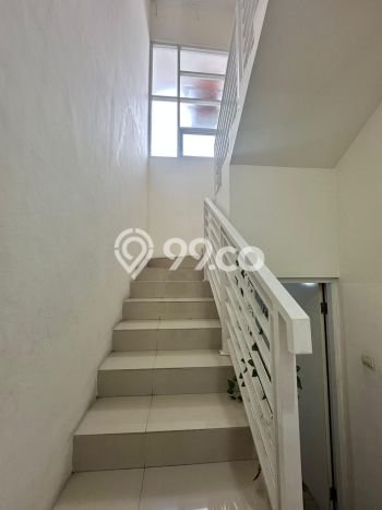 Dijual Rumah Modern 3 KT di Taman Kopo Indah, Bandung Dijual Rumah Modern 3 KT di Taman Kopo Indah, Bandung