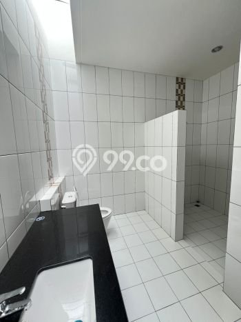 Rumah sewa siap pakai 5 Kamar Tidur di Kota Baru Parahyangan, Bandung Rumah sewa siap pakai 5 Kamar Tidur di Kota Baru Parahyangan, Bandung