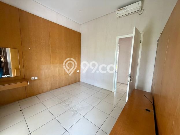 Jarang Ada! Rumah Kontrakan 4 Kamar Bagus Siap Huni Kota Baru Parahyangan Jarang Ada! Rumah Kontrakan 4 Kamar Bagus Siap Huni Kota Baru Parahyangan