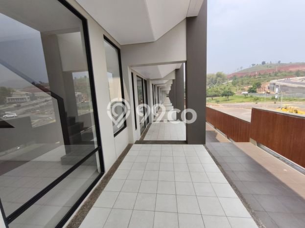 Ruko Disewa di Bandung dengan LB 139m2 Area Komersial Ramai Ruko Disewa di Bandung dengan LB 139m2 Area Komersial Ramai