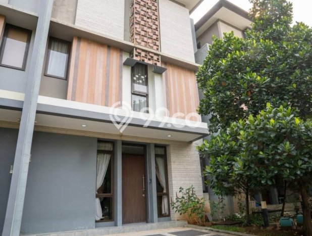 Ready to Use! Luxury House LT 105m2 Desain Elegan di BSD Ready to Use! Luxury House LT 105m2 Desain Elegan di BSD