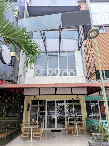 Ruko Disewa di Tangerang dengan LB 202m2 Area Komersial Ramai Ruko Disewa di Tangerang dengan LB 202m2 Area Komersial Ramai
