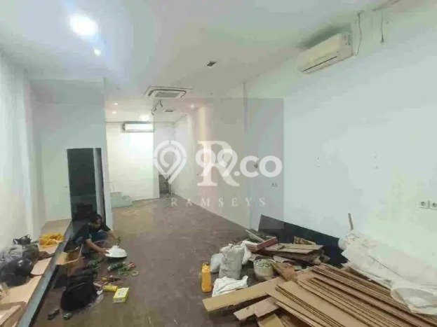 Ruko Dijual di Prime Area Jakarta Utara Luas 160m2 Ruko Dijual di Prime Area Jakarta Utara Luas 160m2