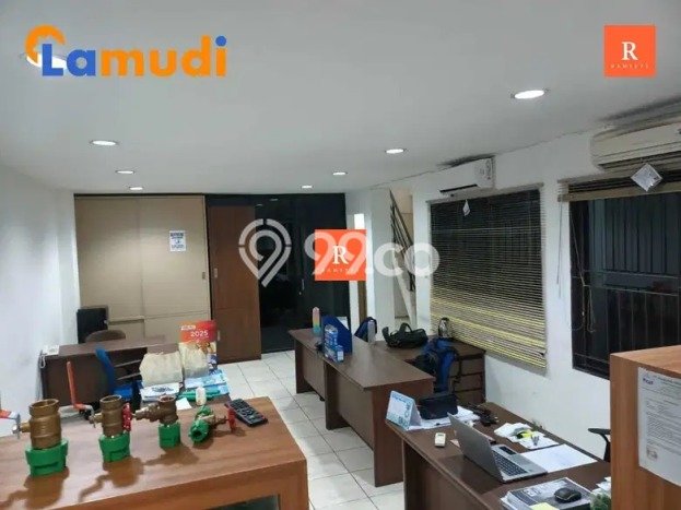 Unit Gudang Dijual di Jakarta Barat LT 445m2 & LB 700m2 Unit Gudang Dijual di Jakarta Barat LT 445m2 & LB 700m2