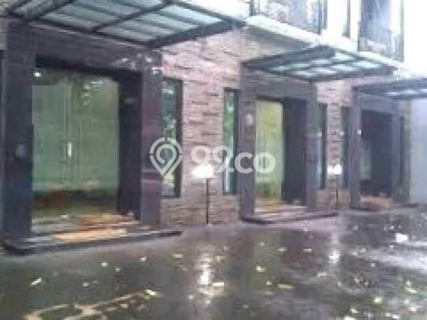 Komersial Kawasan Setiabudi, Luas 381m², Lokasi Premium Komersial Kawasan Setiabudi, Luas 381m², Lokasi Premium